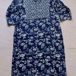 Blue Floral Print Kurti