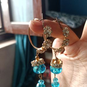 I Am Selling This Earrings On Less Price