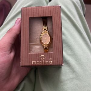 Maxima Watch Women Golden Colour