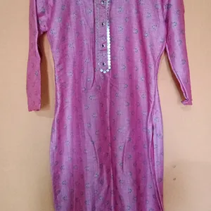 Burgandi Women Kurti