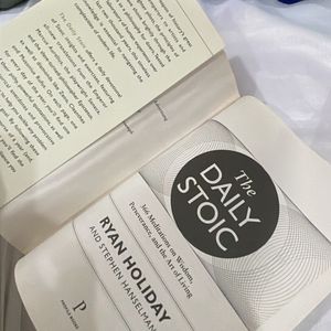 The Daily Stoic By Ryan Holiday&Stephen Hanselman