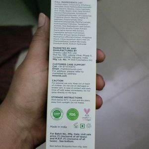 Sunscoop Sunscreen For Body (having 2)