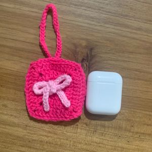 🎀 Pink Crochet AirPod Case