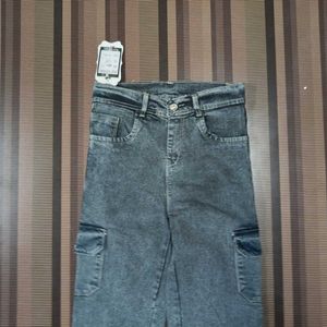 DG-131  Size 28Cago Straight