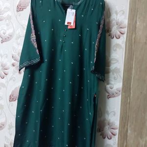 W Branded Kurta For Elegance And Beautify Look.