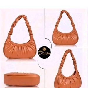 Very Stylish Bag For Women