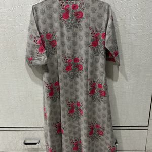 Utsa Grey Color With Floral Motifs