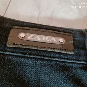 Jeans By Jara