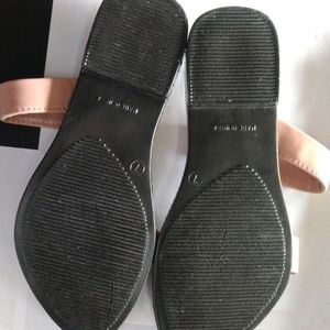 Zodiz Women Slippers Not Used