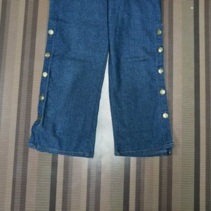 Z-23 Size 30 Straight Women Denim Jeans