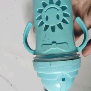 BLUE SIPPER BOTTLE