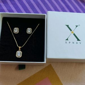 Pendant Set With Earrings