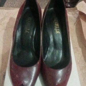 Maroon Sandles , Made In Brazil, Size 7