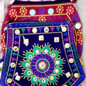 Rajasthani Clutch