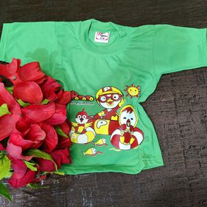 Pack Of 1 Baby Set And 4 T-shirt