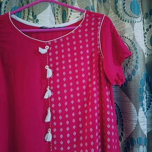 Very Pretty Gulabi Kurti