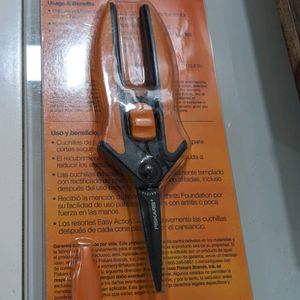 GARDENING ORIGINAL FISKARS  SCISSOR