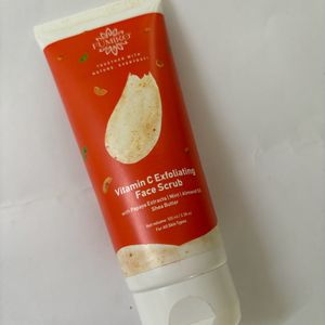 Fumiko vitamin C exfoliating face scrub