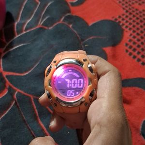 I am selling  watch