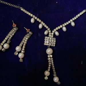 Pearl Necklace Set