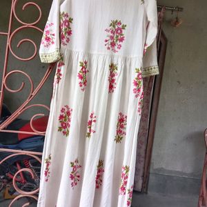 Branded Cotton Beautiful Kurta ♥️🤍♥️🤍♥️