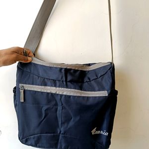 Unisex Messenger Bag