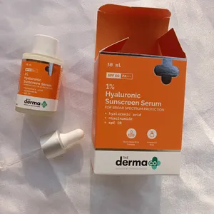 Branded (The Derma Co) 1%Hyaluronic Suncream Serum