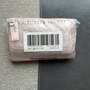 VS Wristlet Wallet