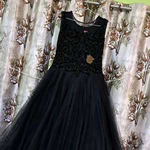 Black Heavy Gown