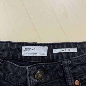 Bershka Highwaist Jeans