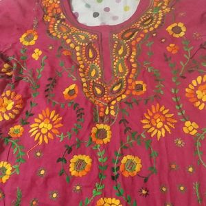 Thread Work Kurti