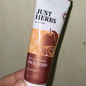 Just Herbs Neem + Bitter Orange Facewash