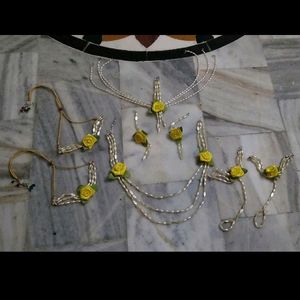 Haldi Jewellery Set