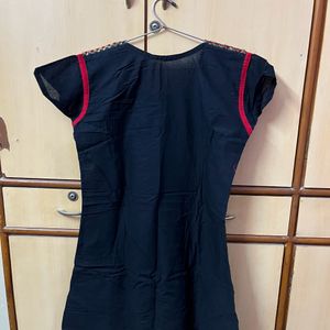 Black Kurti