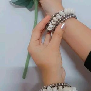 Top Demanding Beads With Shell Bracelet For Women