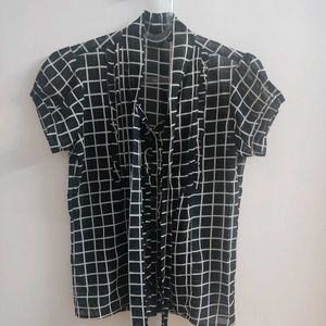 (NEW & UN-USED) Check Pattern Unused Top