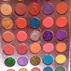 63shades Beauty Glassed Eye Shedow Pallate