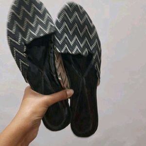 Flats And Sandal