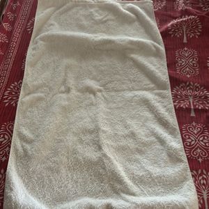 3 White Cotton Medium Face Napkin Towels