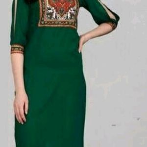 C-Cut Kurti Slit Sleeves Neck Design