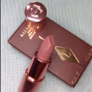 Charlotte Tilbury Lipstick 💕♥️