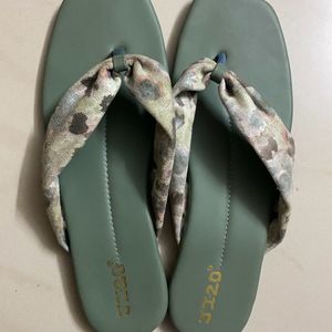 Trendy Olive Sandals - 40 Size