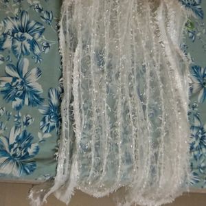 White Dupatta Like New