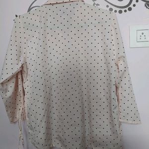 Pholke Dot Light Peach Top