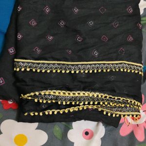 Pack Of -5 Dupatta&shawl