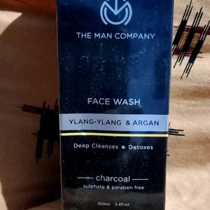 SEALED BRAND NEW FACE WASH THE MAN COMPANY