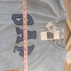 Discount On New Branded GAP Tshirt