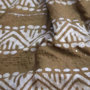 Pure Reyon Cotton Batik Print With Thread Work