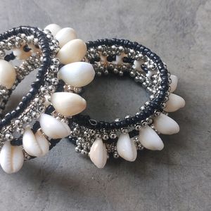 Shell Bracelet (Pack Of 2)