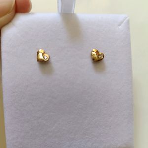 9 Pairs Of Dainty Studs By Colette